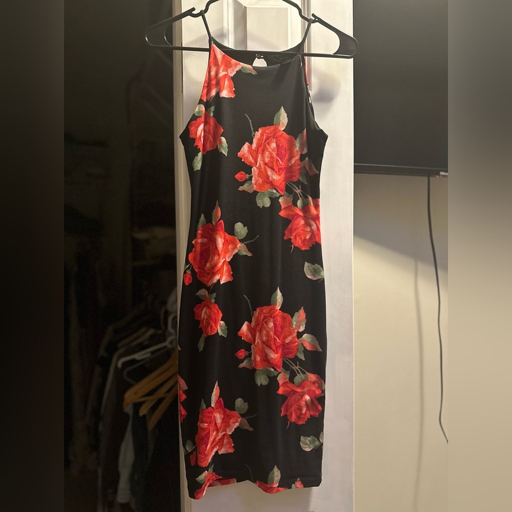 Joe & Elle // S Floral Halter Bodycon Minidress